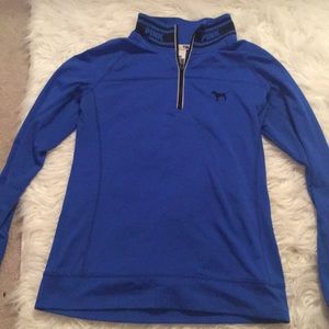 vs pink athletic sweatshirt